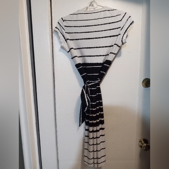 "JANE LAMERTON" LADIES DRESS - Picture 7 of 16